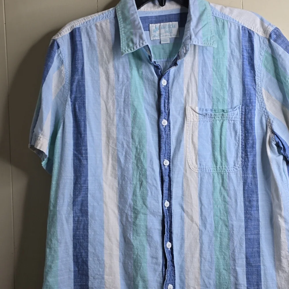 American Eagle Striped Button Up Resort Shirt Large - Picture 7 of 11